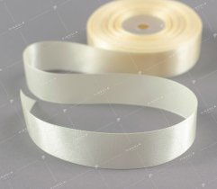 Satin ribbon, ecru 25 mm (524) 